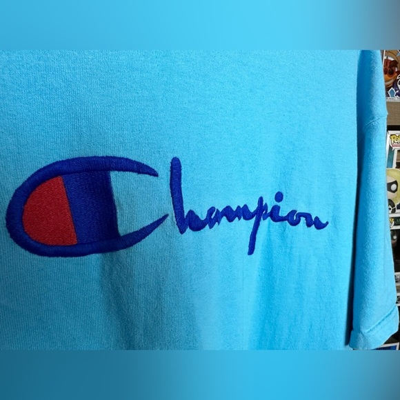 Men’s Champion T-Shirt - Picture 3 of 5